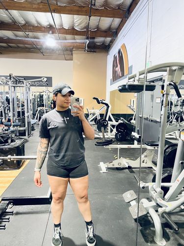 Customer photo review of 2 Timothy 4:17 Performance Tee - Gunmetal