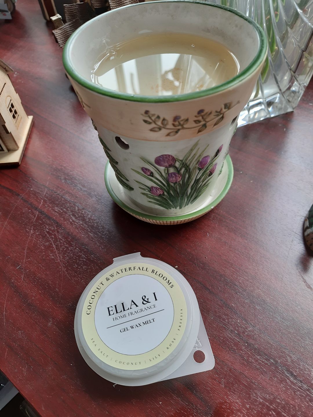 Customer photo review of Coconut & Waterfall Blooms Gel Melt