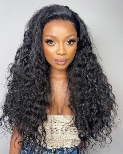 Customer photo review of What Lace!! 200% Density Swiss HD Transparent Full Frontal Loose Wave Style Wig