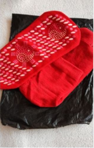 Customer photo review of Self-Heating Acupressure Socks / Jomayli