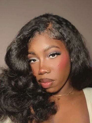 Customer photo review of Kinky Straight Realistic Knotless 13x4 Lace Front Wig