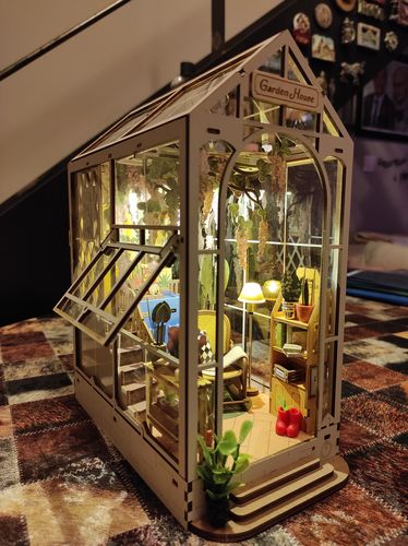 Customer photo review of ROLIFE | Book Nook Garden House