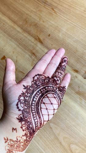 Customer photo review of Henna Cone (20g) Single