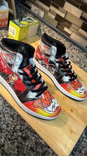 Customer photo review of Michael Emerson Sneaker