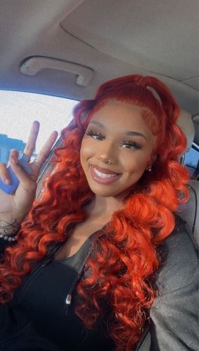 Customer photo review of Ginger Orange Wave Transparent Lace Frontal Lace Wig