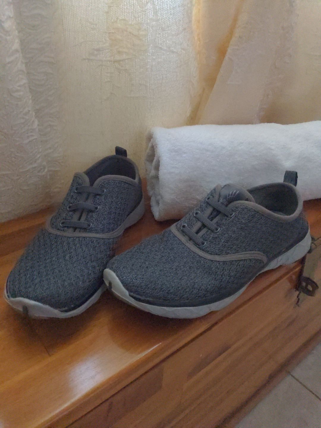 Customer photo review of Aleader Men's Xdrain Classic 2.0 Water Shoes