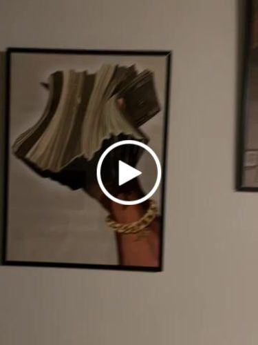 Customer video review of Moolah