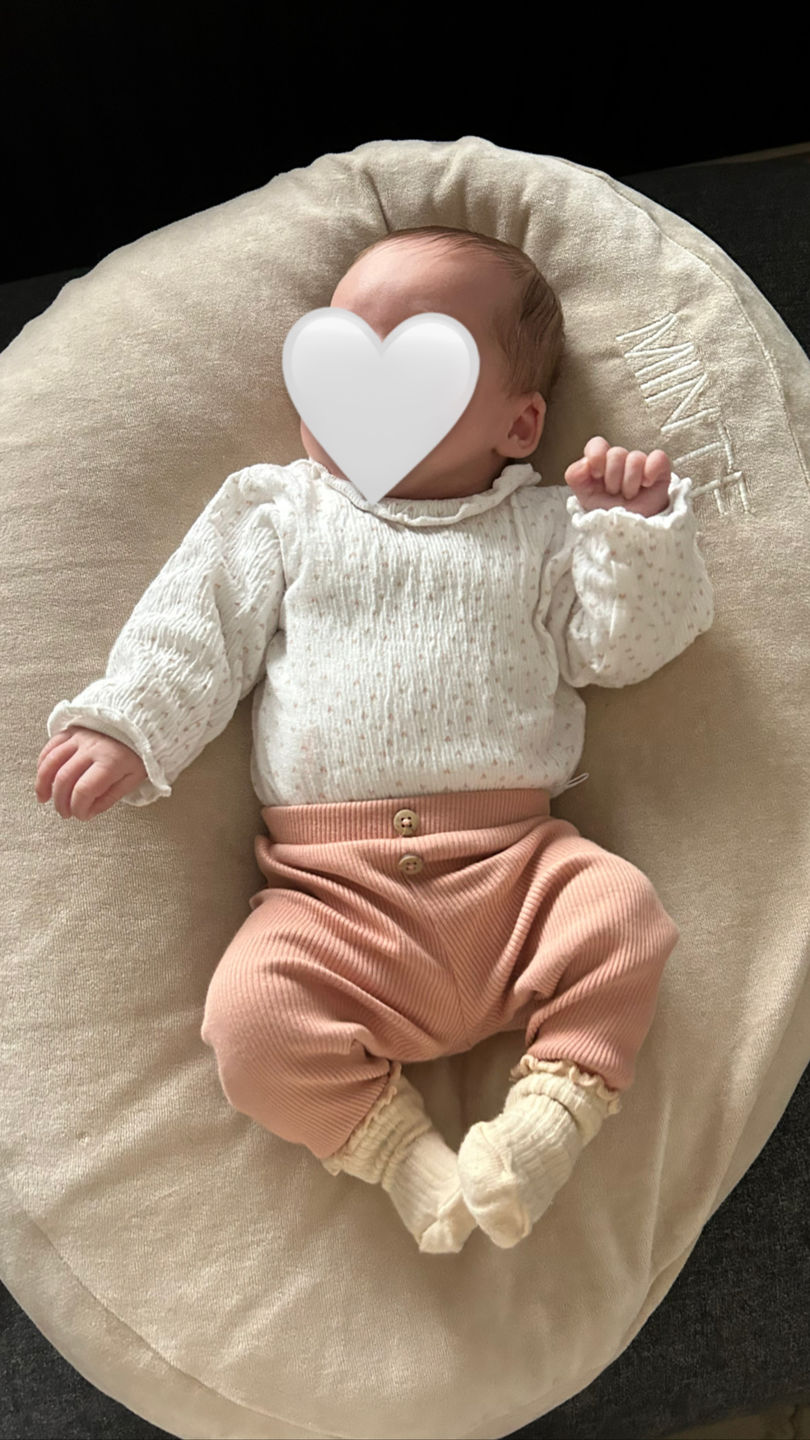 Customer photo review of Relax hoes voor voedingskussen velours | Champagne