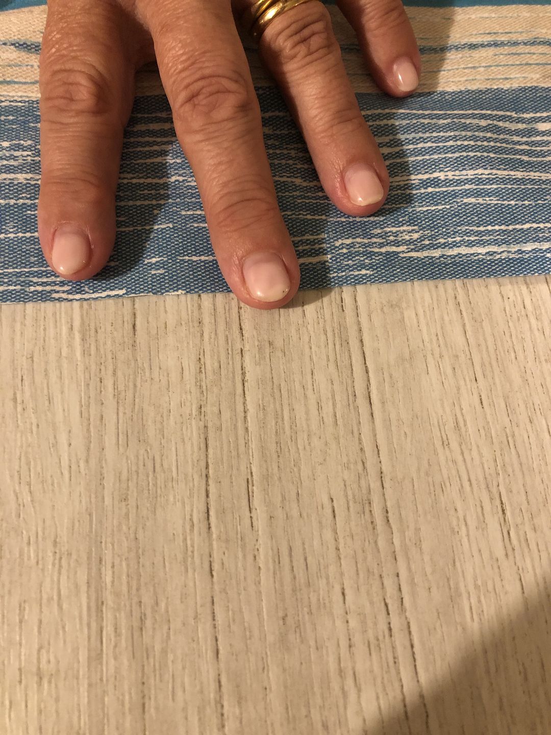 Customer photo review of Smalto Semipermanente LCI -  Latte trasparente rosino
