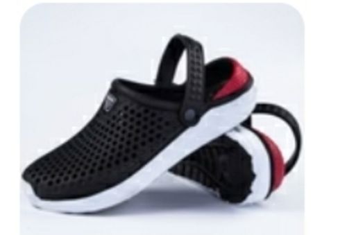 Customer photo review of Crocs Ortopédico Confort Max™ - Dores nunca mais! - 43 / Preto