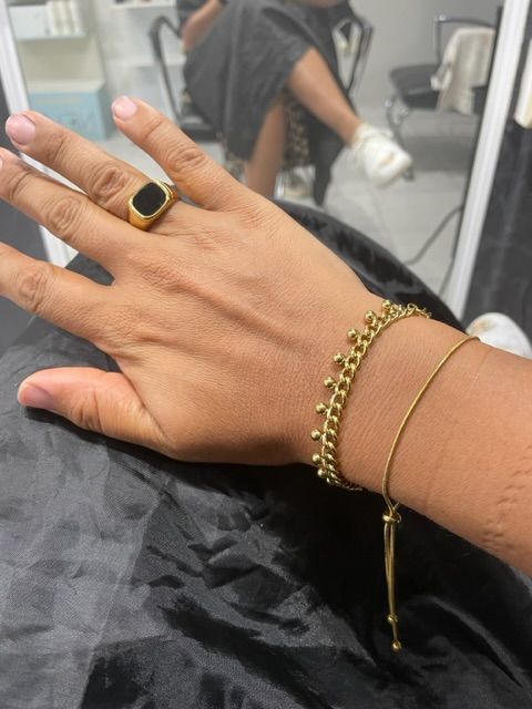 Customer photo review of Pulsera Chelsea