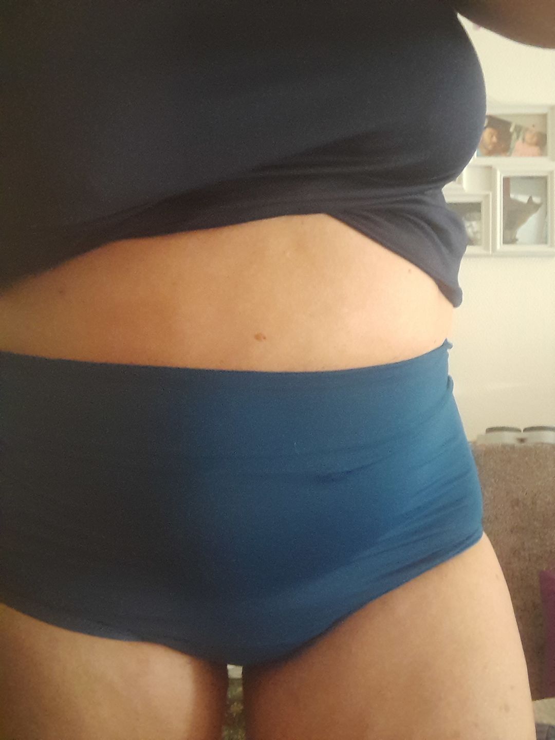 Customer photo review of Maillot de bain menstruel taille haute Eléonore