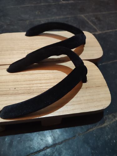 Customer photo review of Geta Japonaise Bois Unisexe