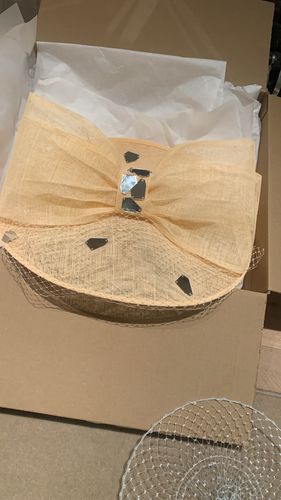 Customer photo review of Small candy stripe self assembly fascinator box for millinery fascinators weddings HA027