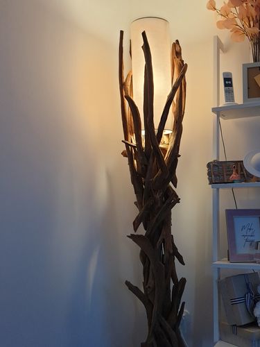 Customer photo review of Treibholz Stehlampe VILLA Lampenschirm Natur