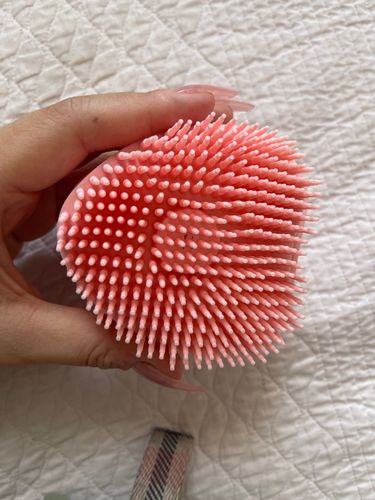 Customer photo review of DogCatFri™ BathBrush - Massagebørste i Silikone Til Kæledyr Med Shampooboks