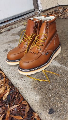 Customer photo review of 6 Inch Moc Toe Boot
