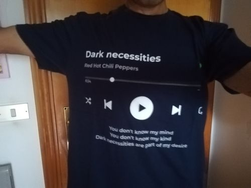 Customer photo review of Your Favorite Song T-Shirt Music Player