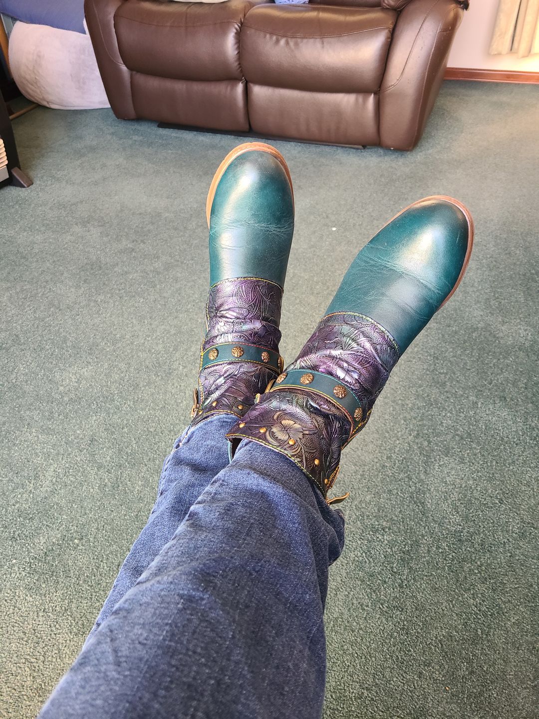 Customer photo review of Retro Painted Buckle Flat Shoes