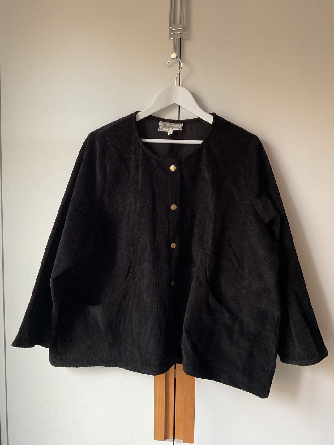 Customer photo review of Veste Annie - Velours côtelé noir