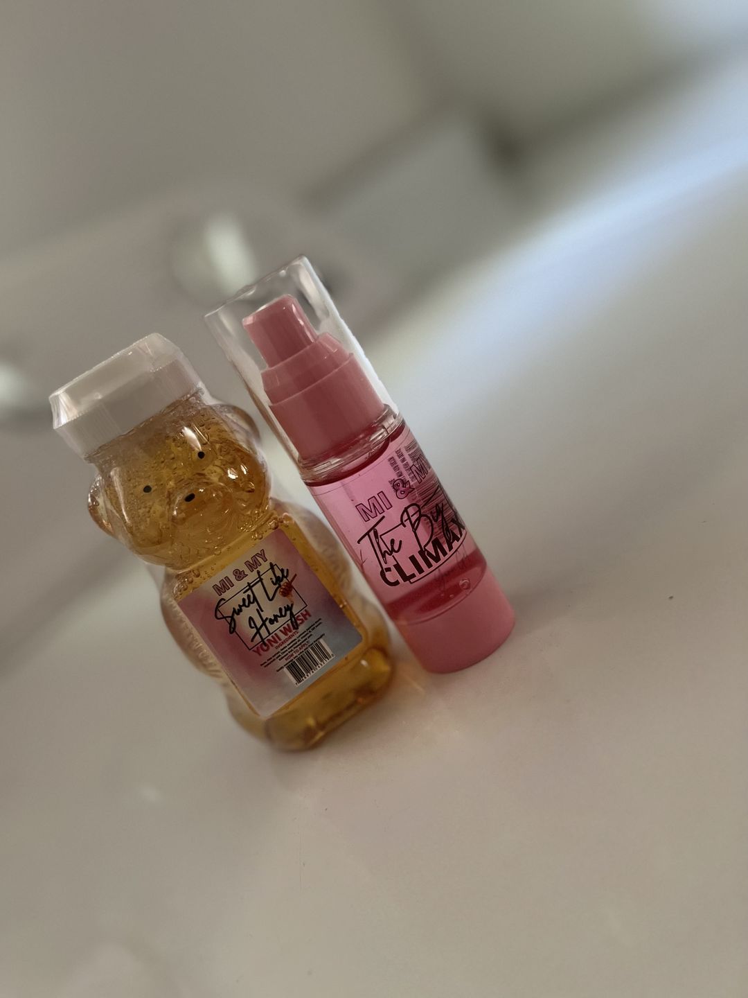 Customer photo review of Sweet Like Honey Yoni Wash