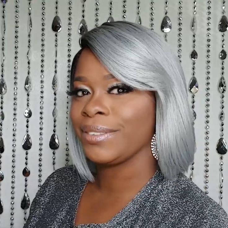 Customer photo review of Luvwin 5x5 Salt And Pepper Glueless Gray Color Pre-Cut Lace Bob Wig For Black Women