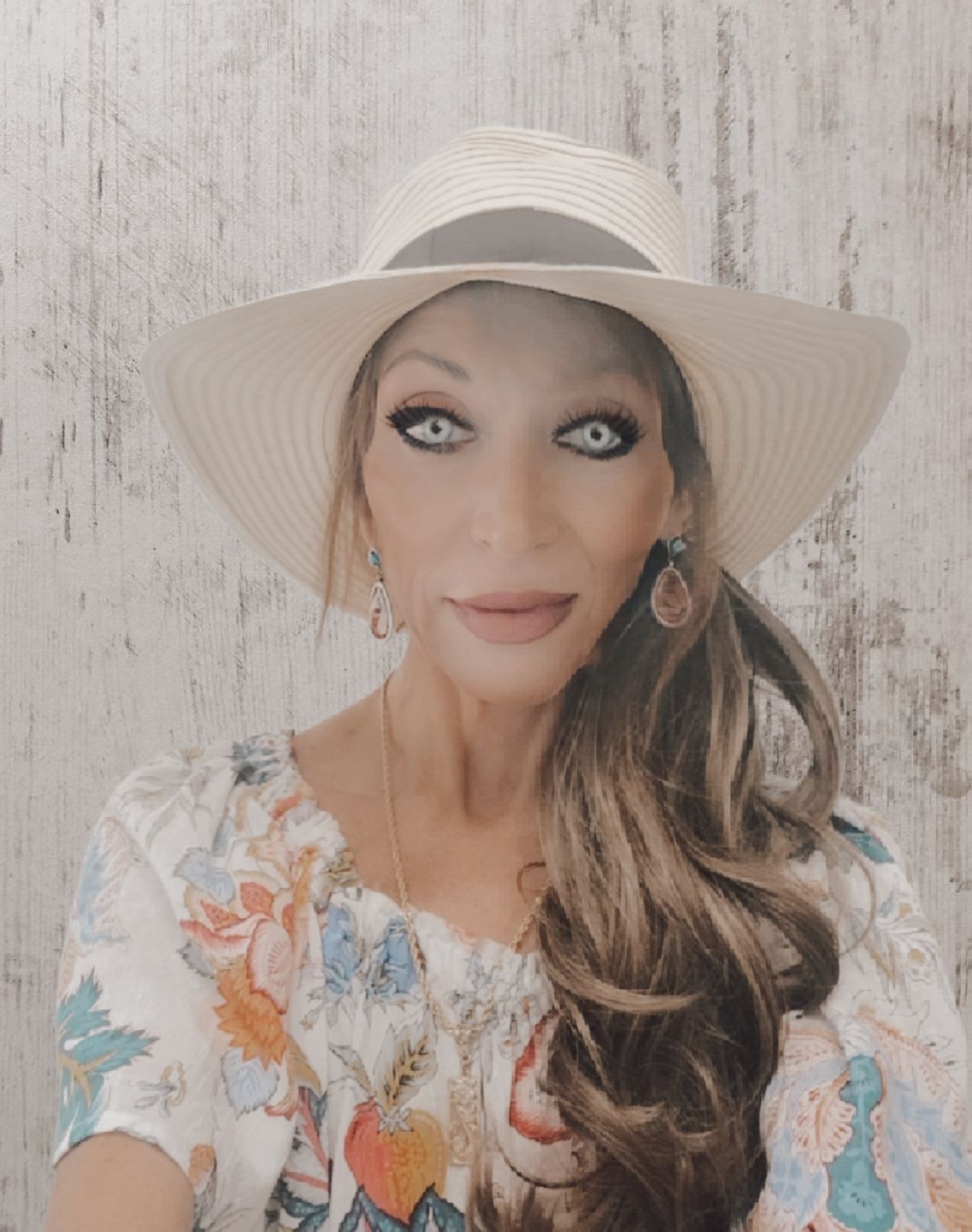 Customer photo review of Clover Blue Prescription Colored Contact Lenses