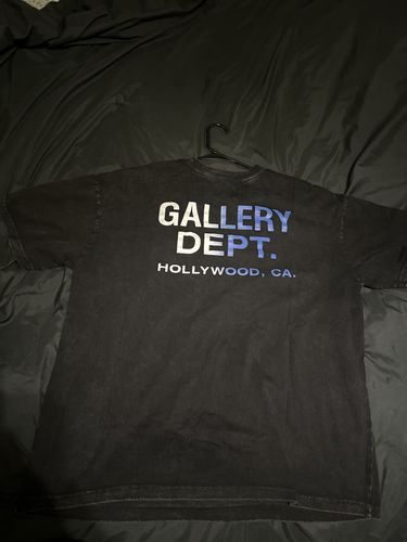 Customer photo review of Gallery Dept T-Shirts