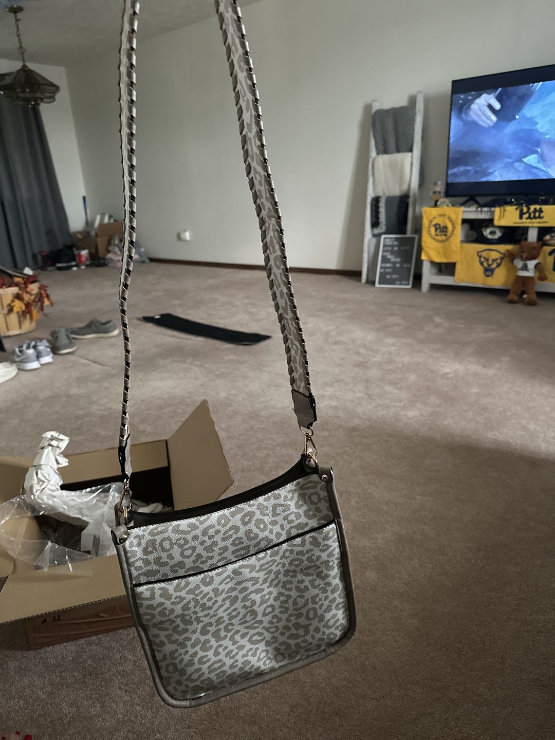 Customer photo review of Posie Guitar Strap Crossbody