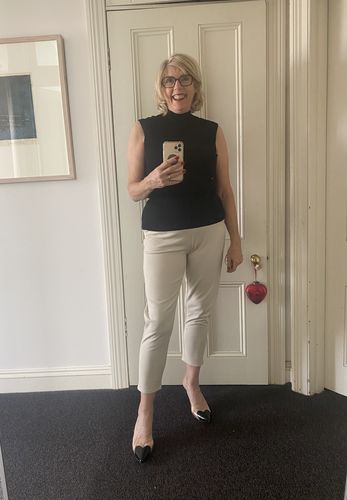 Customer photo review of Raquel