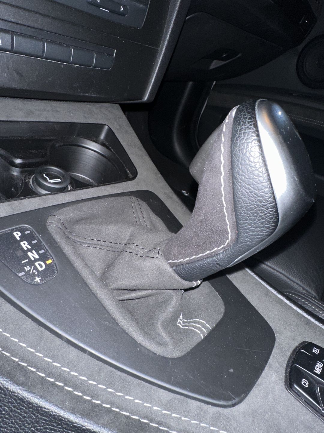 Customer photo review of BMW E90,E91,E92,E93 Alcantara Pose til Girspak og Brekk