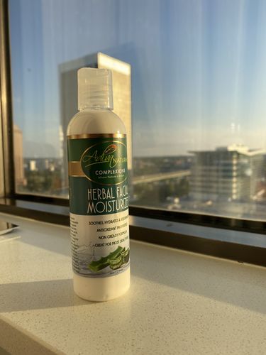 Customer photo review of Complexions Herbal Facial Moisturizer 4oz