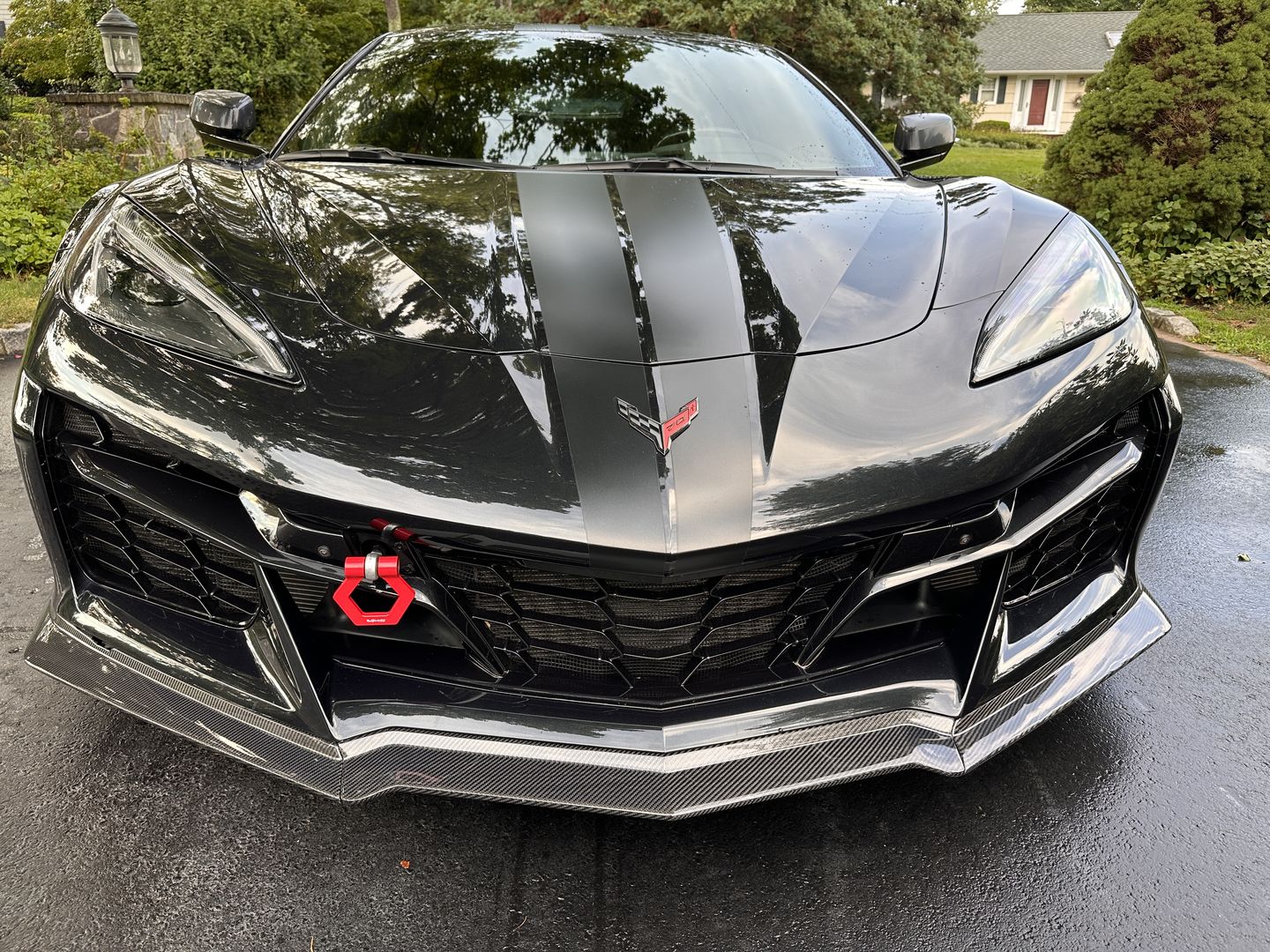Customer photo review of Chevrolet Corvette C8 Z06 Carbon Fiber Ground Effect