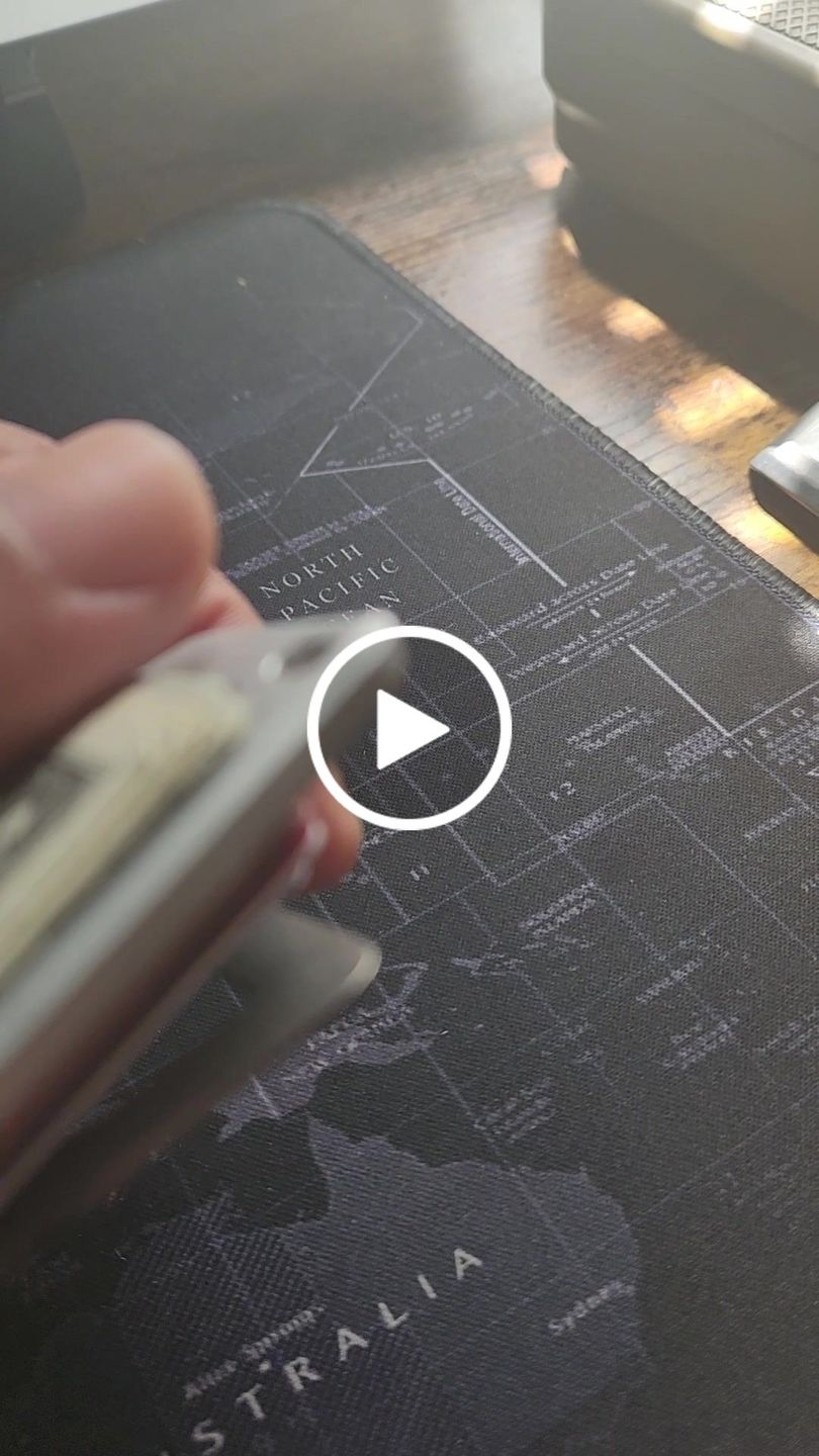 Customer video review of MC01 TITANIUM MONEY CLIP