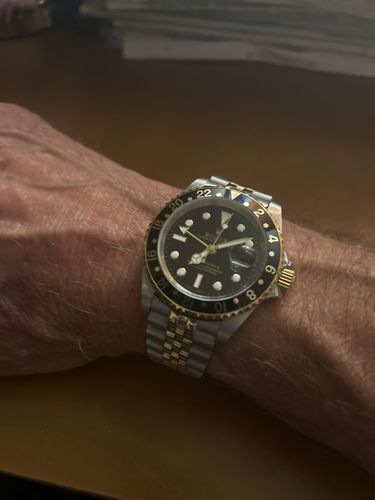 Customer photo review of 2023 GMT-Master 2 Silver Gold Replica Clone Watch