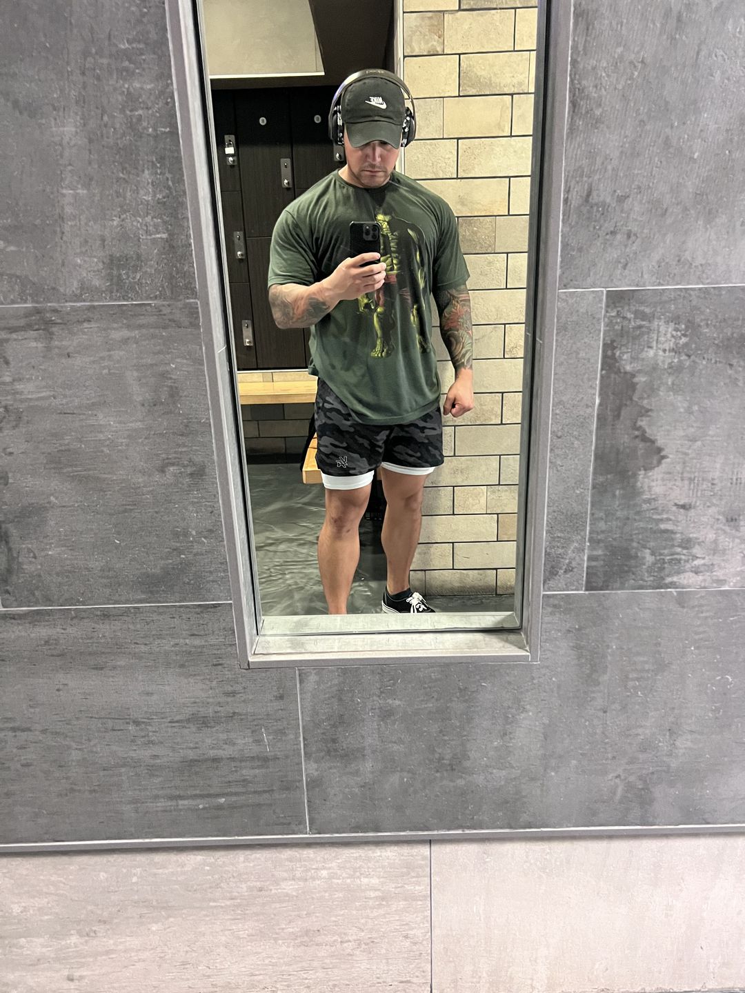 Customer photo review of 105 Compression Shorts 2.0