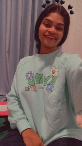 Customer photo review of Kynd Blossom Pastel Green Raglan Sleeve Sweatshirt