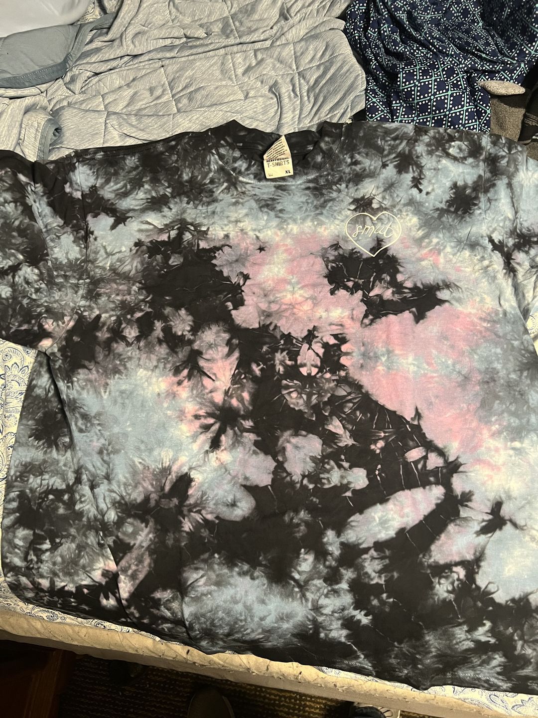 Customer photo review of smut heart embroidered oversized tie-dye t-shirt