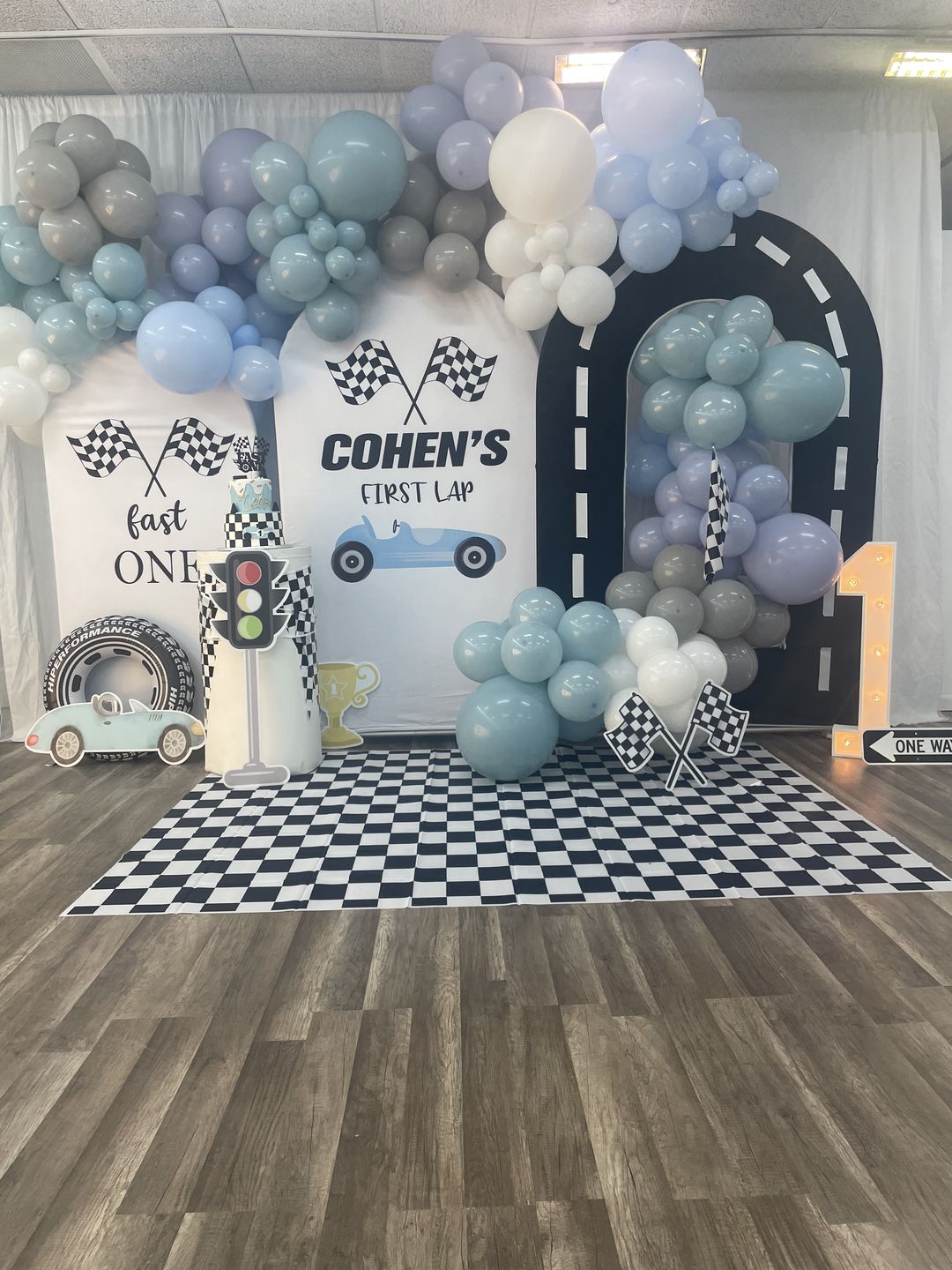 Customer photo review of Chiara Backdrop Wall Set, Arched Wall Set Birthday&Baby Shower&Wedding Party Decoration