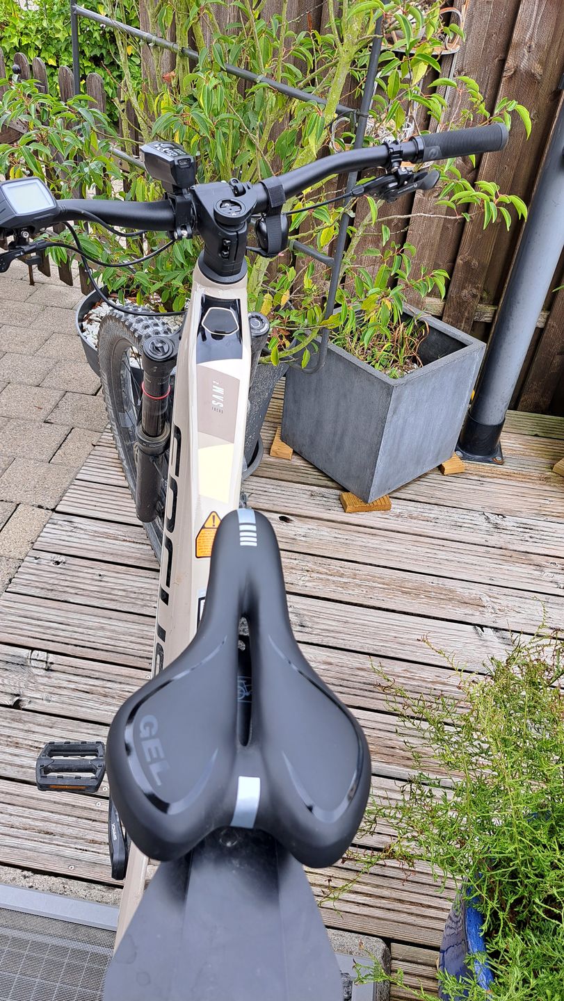 Customer photo review of CloudComfort Speed - Endlich Schmerzfrei Radfahren