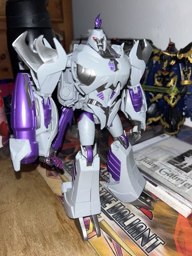 Customer photo review of APC Toys APC-004N APC004N Dark Master ( 1:1 TFP Megatron Voyage Class ) 2.0 Version 20cm / 8"