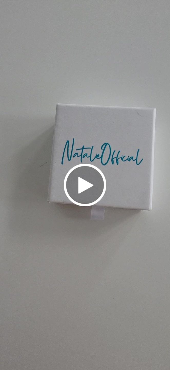 Customer video review of Anello "Filo Rosso Del Destino"