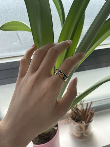 Customer photo review of Halloween S925 Personalized 1-6 Birthstones Pumpkin Ring