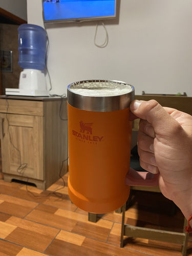 Customer photo review of Vaso de Cerveza Adventure Naranjo | 709 ml