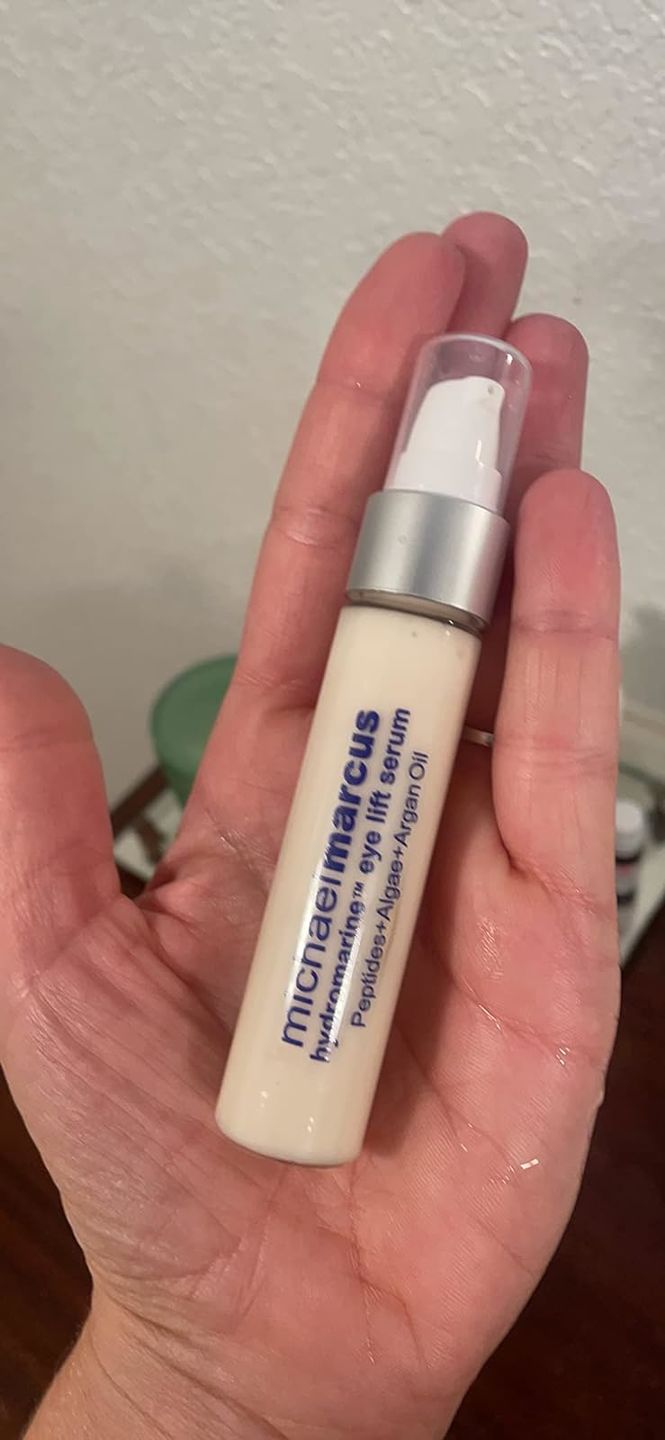 Customer photo review of Hydromarine™ Eye Lift Serum