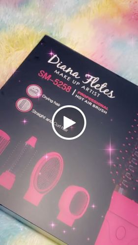 Customer video review of Cepillo Alisador y Moldeador 5 en 1 Diana Fletes