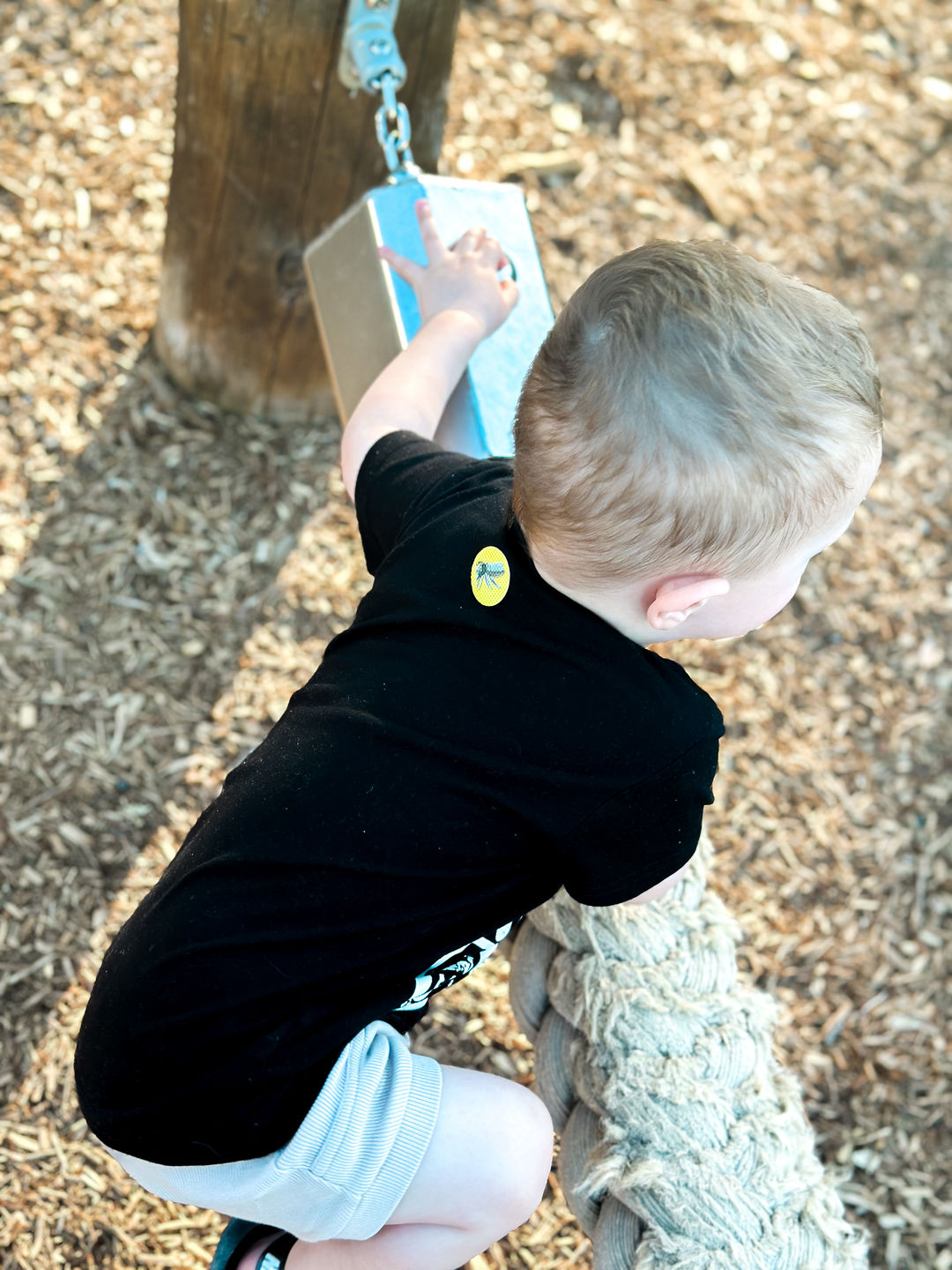 Customer photo review of Mozzie Patch Natural Repellent