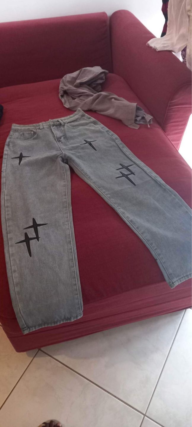 Customer photo review of THE STARRY BAGGY JEANS