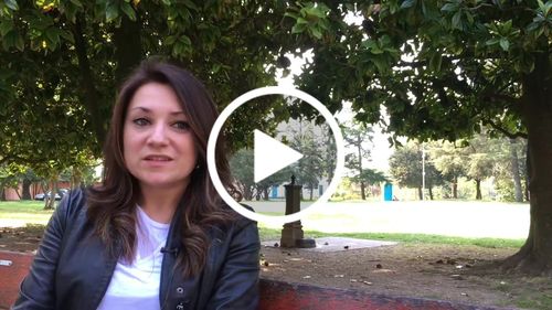 Customer video review of Siero viso all' Acido Ialuronico
