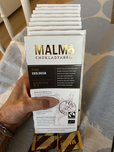 Customer photo review of PERU 85% CHOKLADKAKA